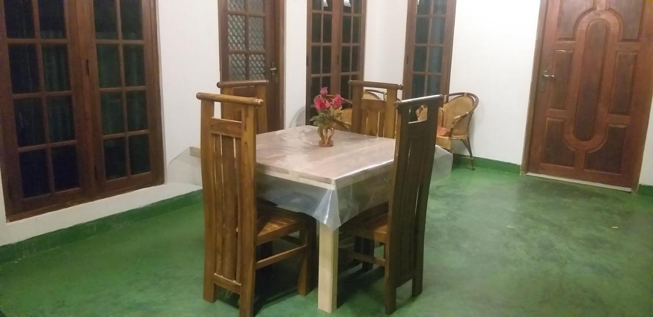 Mature Home เอลลา ภายนอก รูปภาพ