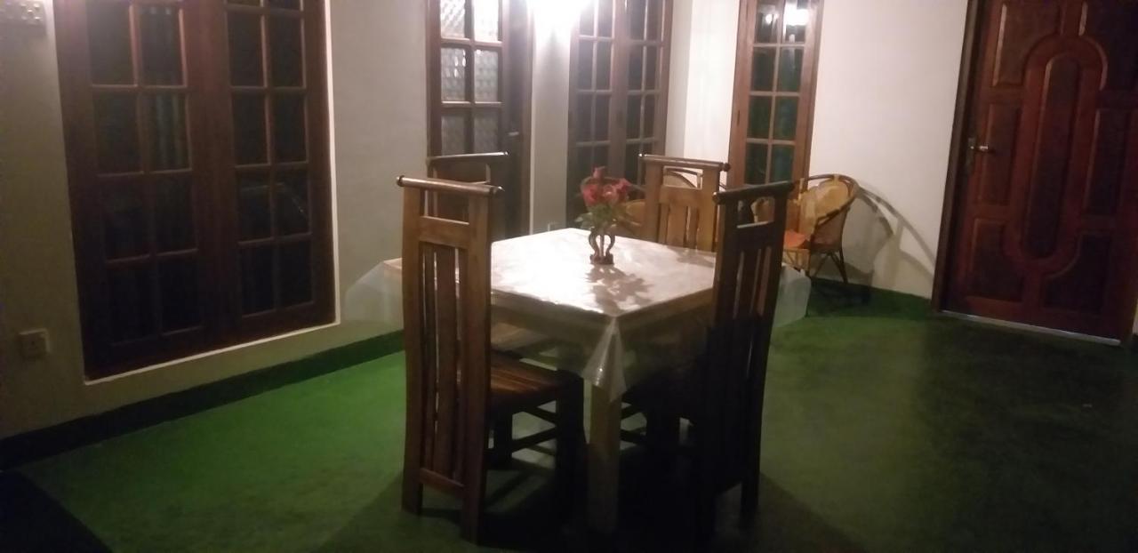 Mature Home เอลลา ภายนอก รูปภาพ