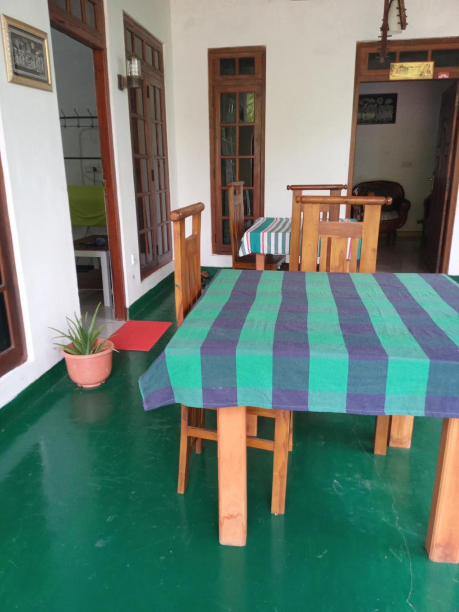 Mature Home เอลลา ภายนอก รูปภาพ